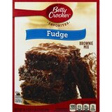 Betty Crocker Fudge Brownies Traditional Chewy, thumbnail image 1 of 2