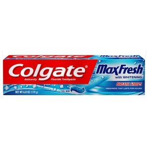 Colgate Max Fresh Whitening Anticavity Fluoride Toothpaste with Breath Strips, Cool Mint