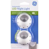 GE Directional Incandescent Auto Night Light, thumbnail image 1 of 1