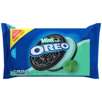 Oreo Mint Creme Chocolate Sandwich Cookies, Family Size, 20 OZ