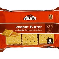 Austin Toasty Crackers with Peanut Butter