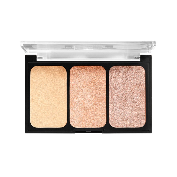 Clicking on the image opens a new modal with 1 larger images of CoverGirl TruBlend Super Stunner Highlight Palette. Some images may not have descriptive text. 1 out of 1.